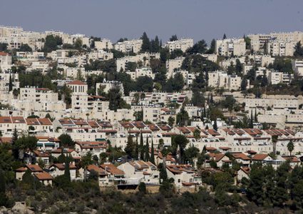 نتنياهو ينفي تجميد البناء الاستيطاني