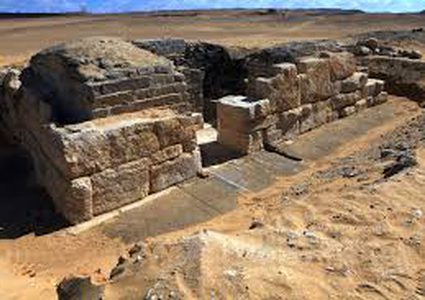 اكتشافات آثرية هامة بمعبد أمنحتب الثالث