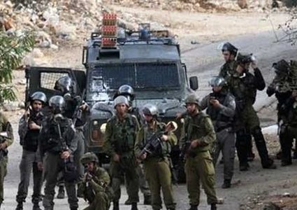 اعتقال شابين وعشرات الإصابات في بلعين