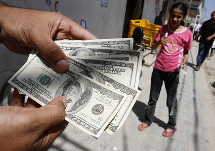 بعد تعليقها ...واشنطن تحوّل 220 مليون دولار للفلسطينيين