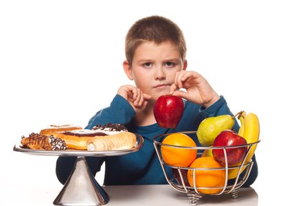 اطعمة تغني طفلكِ عن السكر الصناعي