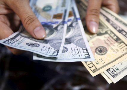 القروض في غزة بلغت المليار دولار