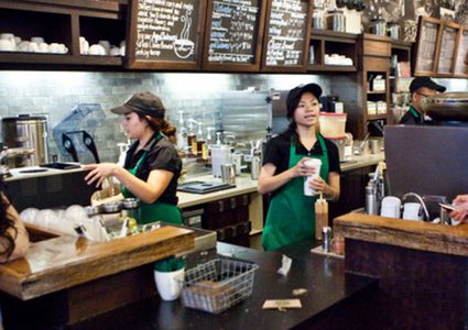 لا انتكاسات لستارباكس بس مقاطعة مؤيدي ترامب