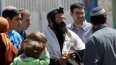 عشرات المستوطنين يقتحمون "كفل حارس"