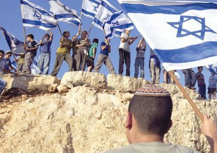 إسرائيليون يهددون امرأة عربيّة في بيتح تيكفا