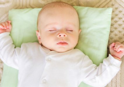 نوم الرضع على ظهورهم افضل