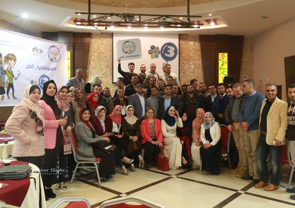 مواقع التواصل الاجتماعي سلاح الشباب العربي