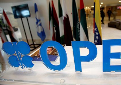 الكويت تؤيد تمديد اتفاق أوبك لخفض الإنتاج