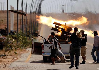 قوات حفتر تستأنف قصف الهلال النفطي