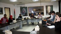 بلدية باريس وأريحا تبحثان سبل التعاون