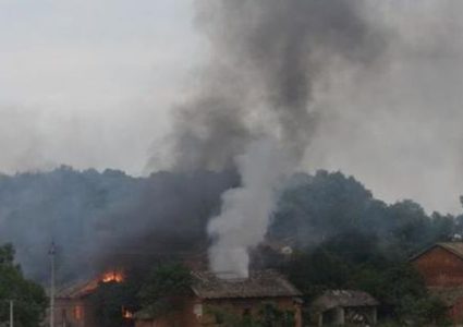 اربع إصابات في انفجار مخزن العاب نارية في اسرائيل