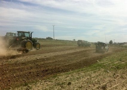 الاحتلال يتلف مزروعات النقب