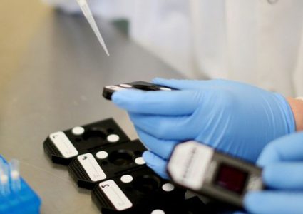 بعد انتشاره المخيف..هل يمكن أن ينتقل مرض السرطان بالوراثة؟