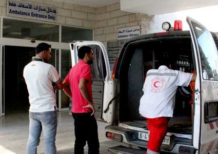 إصابة أربعة مواطنين بحادث في غزة