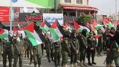 أريحا ترفع سارية العلم الفلسطيني وسط المدينة