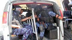 القبض على زوجين متهمين بالنصب في أريحا