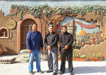 جدارن غزة ترفض عنصرية منع الأذان