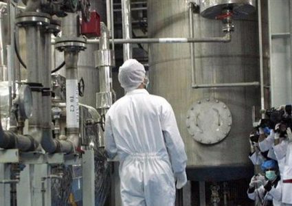 ايران تخالف الاتفاق النووي وتتحدى الدول الكبرى