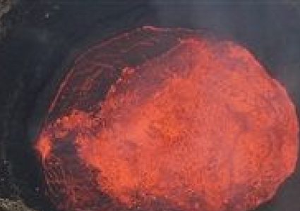 غوغل  في بحيرة نار حقيقية