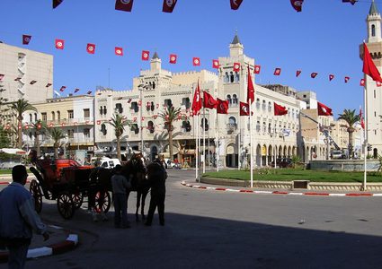 صفاقس تسلم عاصمة الثقافة إلى الأقصر