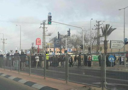 مظاهرات احتجاجية على تفريغ خزان الامونيا في حيفا