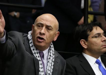 غطاس يستقيل رسميًا