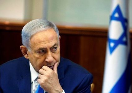 الانتخابات المبكرة لا تنجي نتنياهو من التحقيق