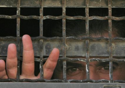 أوامر اعتقال إدارية جديدة بحقّ (30) أسيراً ( الأسماء)