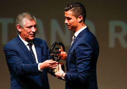 رونالدو يحصد جائزة أفضل لاعب برتغالي