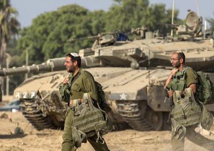 المخاطر المحيطة باسرائيل تثير مخاوف عسكرها