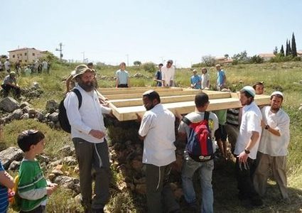 اسرائيل تمول جولات لتشريع الاستيطان