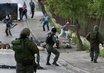 اصابات بمحيط جامعة القدس في أبو ديس