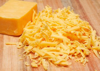 الجبنة الكريمية والشيدر تزيد خطر سرطان الثدي