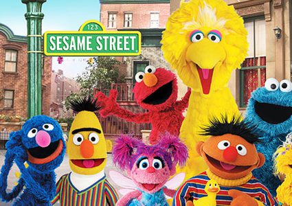 عالم سمسم يضيف شخصية مصابة بالتوحد