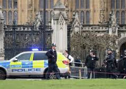 مداهمات واعتقالات بعد هجوم لندن