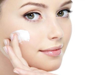 لبشرة مشرقة عليك بحليب الصويا