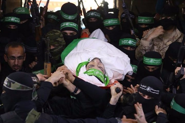 مسيرة في طوباس منددة باغتيال فقهاء