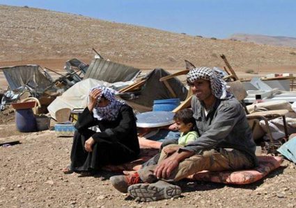 الاحتلال يوقف بناء ثلاثة بركسات في الأغوار الشمالية