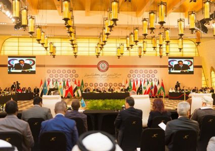 بعد قمة عمّان.. ثلاث قمم متدحرجة باتجاه فلسطين