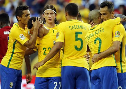 البرازيل تقترب من نهائيات كأس العالم