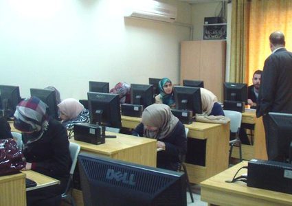 وحدة توظيف النجاح تطلق"حاسوبك في العمل"