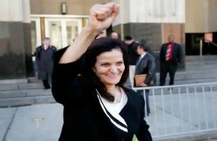 سحب الجنسية الأمريكية من المناضلة رسمية عودة