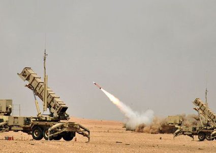 السعودية تعترض أربعة صواريخ للحوثيين