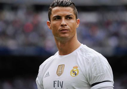 التهرب الضريبي يلاحق كريستيانو رونالدو