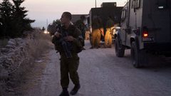 الاحتلال يختطف شابا في قلقيلية