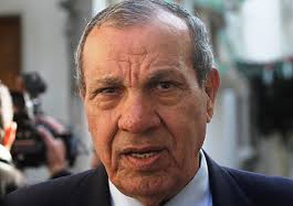 علامات على الطريق - فوضى الضعف وانضباط القوة