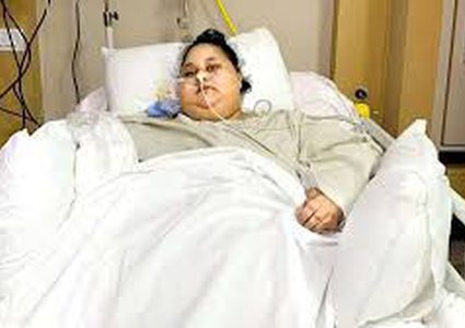 اطباء الهند: خلل جيني نادر يحول دون علاج المصرية ايمان