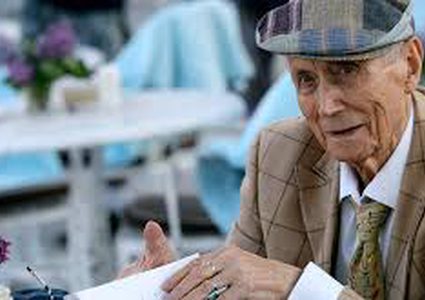 رحيل أحد أشهر شعراء الاتحاد السوفياتي السابق