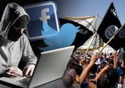 الغرب "يخسر معركته ضد التطرف" على الإنترنت