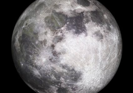 ما سبب وجود البقع الداكنة التي نراها على سطح القمر؟